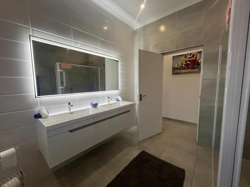 3 Bedroom Property for Sale in Laaiplek Western Cape